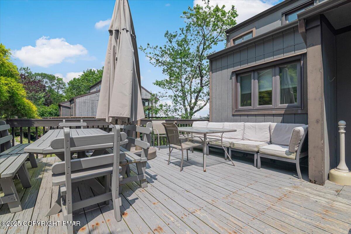 268 Big Pocono Pass Tannersville, PA 18372 - Photo 5 of 66 07-Photo Jul 30 2025, 11 02 06 AM