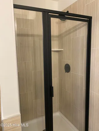 $1,950 | 1404 B Hartley Lane, Greenville, NC 27834