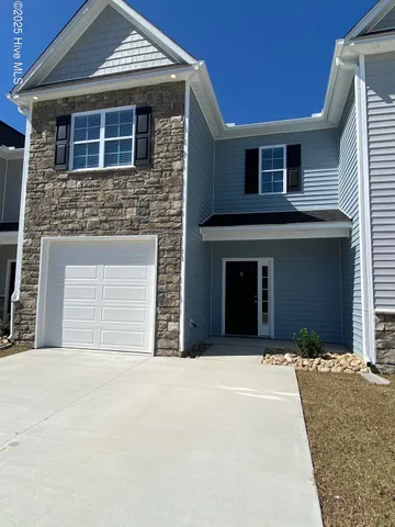 $2,000 | 1404 B Hartley Lane, Greenville, NC 27834