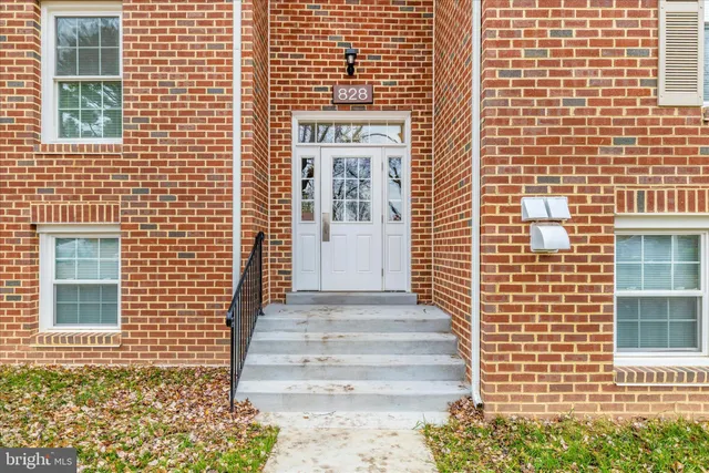 $165,000 | 828 Quince Orchard Boulevard, Unit 82820, Gaithersburg, MD 20878