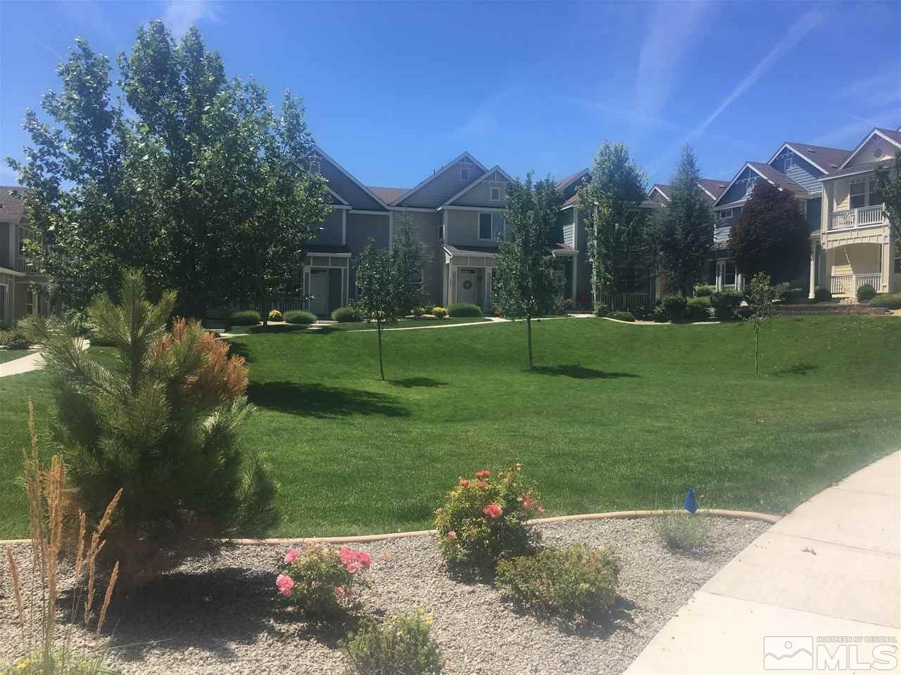 240 Gramercy Lane Reno, NV 89509 - Photo 2 of 18