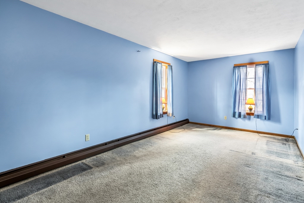 33 Lawson Farm Road Londonderry, NH 03053 - Photo 31 of 39 Gallery Image 31