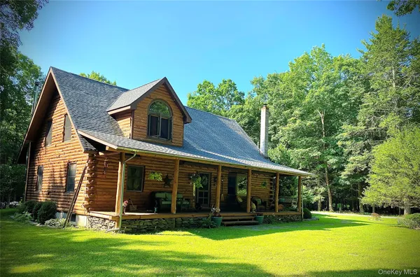 $890,000 | 2246 County Road 3, Olivebridge, NY 12461