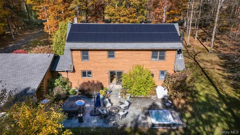 $890,000 | 2246 County Road 3, Olivebridge, NY 12461