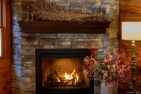 $890,000 | 2246 County Road 3, Olivebridge, NY 12461