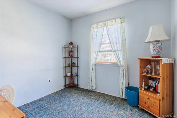 $550,000 | 32 Jefferson Avenue, Brentwood, NY 11717