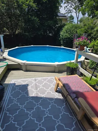 $550,000 | 32 Jefferson Avenue, Brentwood, NY 11717