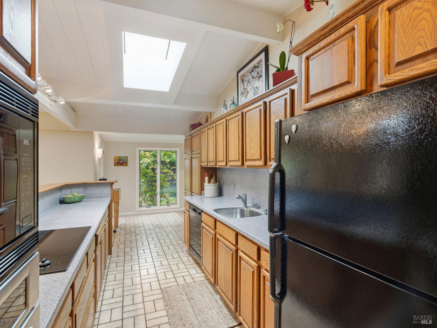 809 Flaxberry Lane San Rafael, CA 94903 - Photo 15 of 53