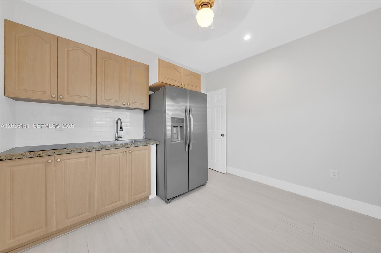 7555 Southwest 28th Street Road, Unit A Miami, FL 33155 - Photo 4 of 9