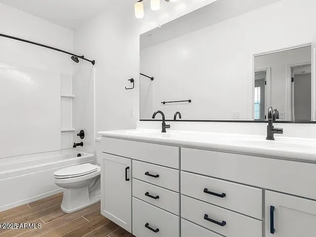 $2,450 | 2628 South Voyager Drive, Unit 106, Gilbert, AZ 85295