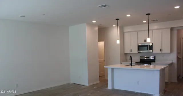 $2,450 | 2628 South Voyager Drive, Unit 106, Gilbert, AZ 85295