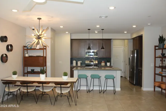 $2,445 | 2628 South Voyager Drive, Unit 106, Gilbert, AZ 85295