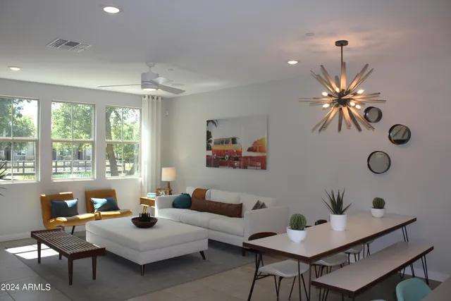 $2,450 | 2628 South Voyager Drive, Unit 106, Gilbert, AZ 85295