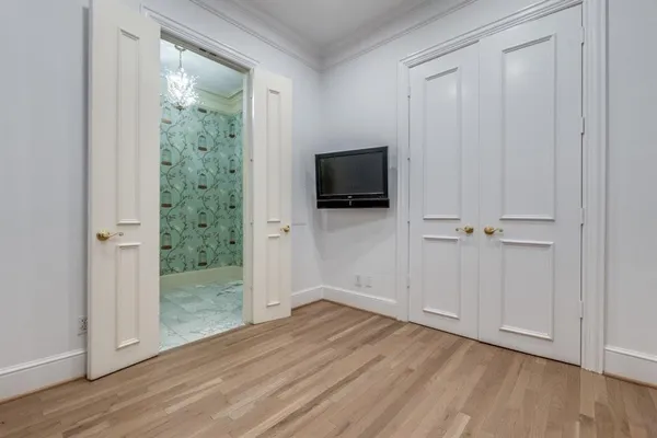 $6,500 | 3535 Gillespie Street, Unit 507, Dallas, TX 75219