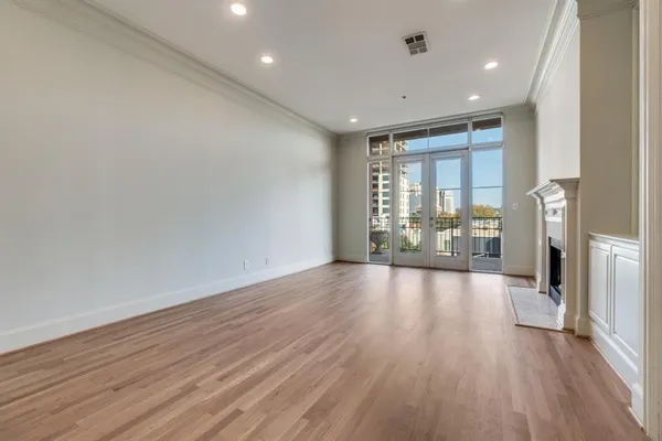 $6,500 | 3535 Gillespie Street, Unit 507, Dallas, TX 75219