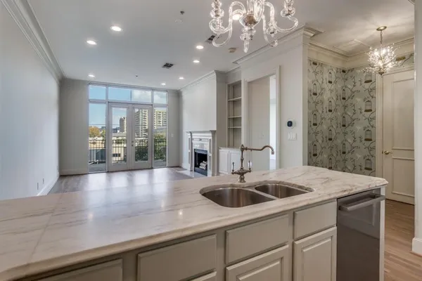 $6,500 | 3535 Gillespie Street, Unit 507, Dallas, TX 75219