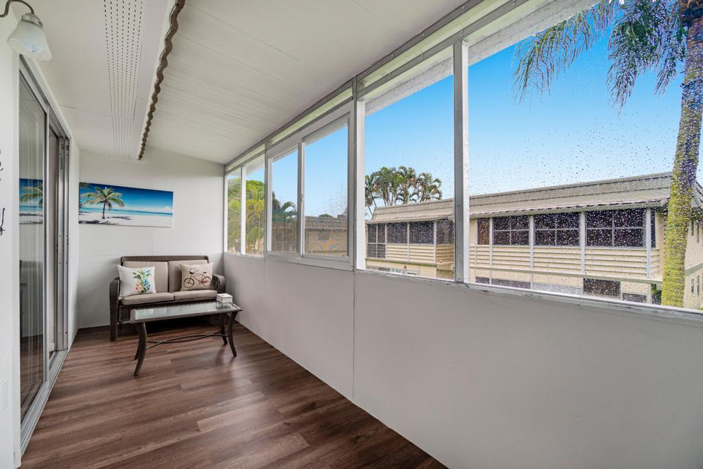 184 Monaco Way Delray Beach, FL 33446 - Photo 4 of 15 PHOTO-2021-05-03-17-47-52
