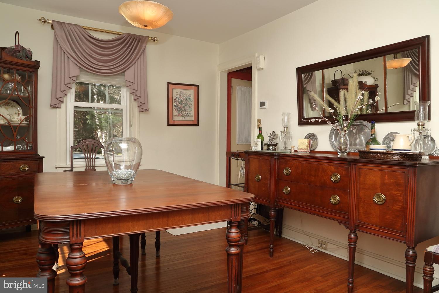 415 Donegal Springs Road Mount Joy, PA 17552 - Photo 7 of 27 Dining