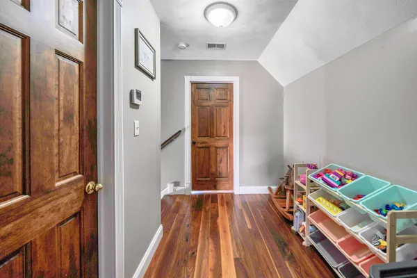 $423,500 | 409 Wills Road, Lexington, VA 24450
