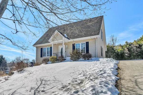 $423,500 | 409 Wills Road, Lexington, VA 24450