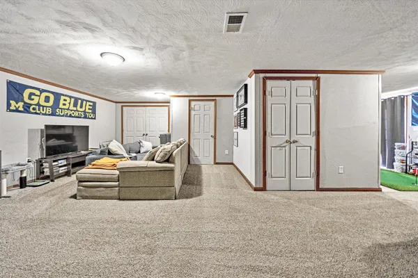 $423,500 | 409 Wills Road, Lexington, VA 24450