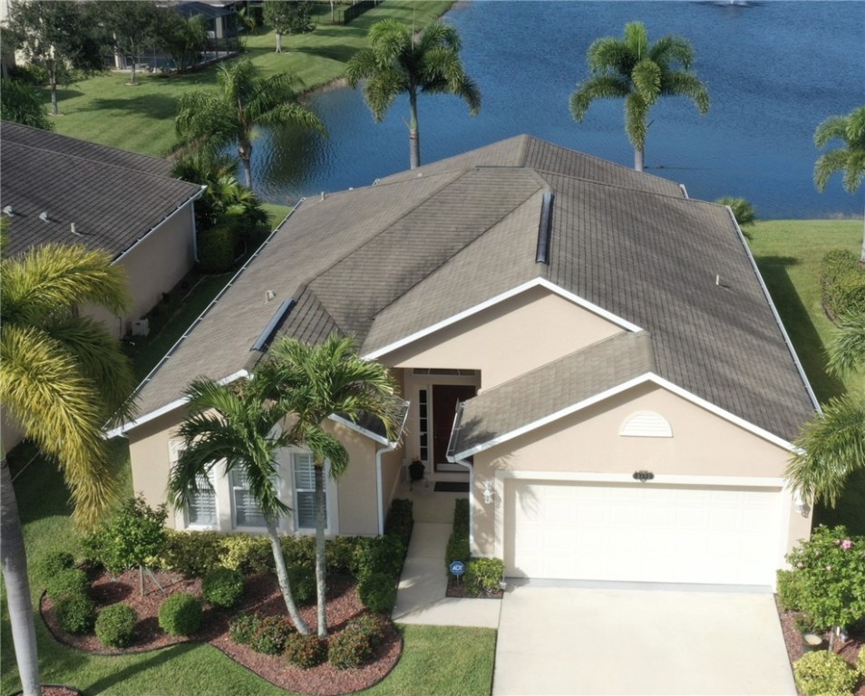 8172 Westfield Circle, Vero Beach, FL 32966 Compass