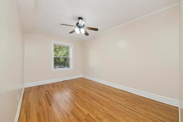 $2,000 | 3720 West Altgeld Street, Unit 1W, Chicago, IL 60647