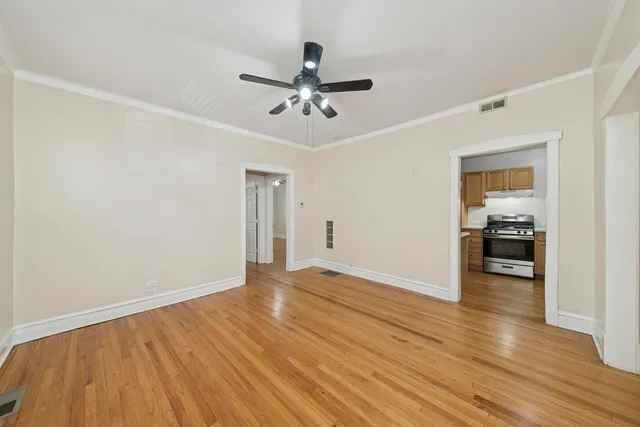 $2,000 | 3720 West Altgeld Street, Unit 1W, Chicago, IL 60647