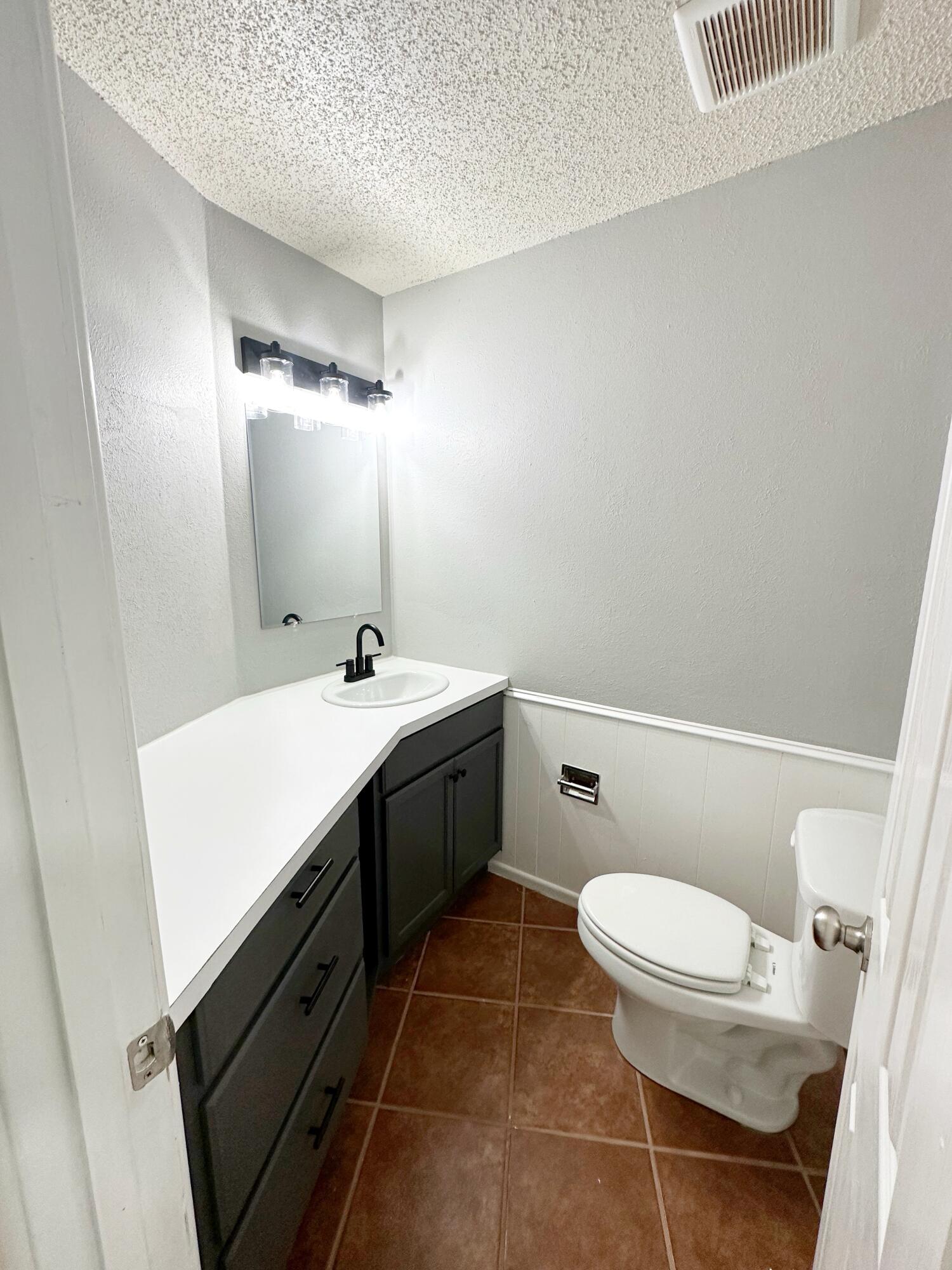 4403 56th Street Lubbock, TX 79414 - Photo 15 of 37 Image 5