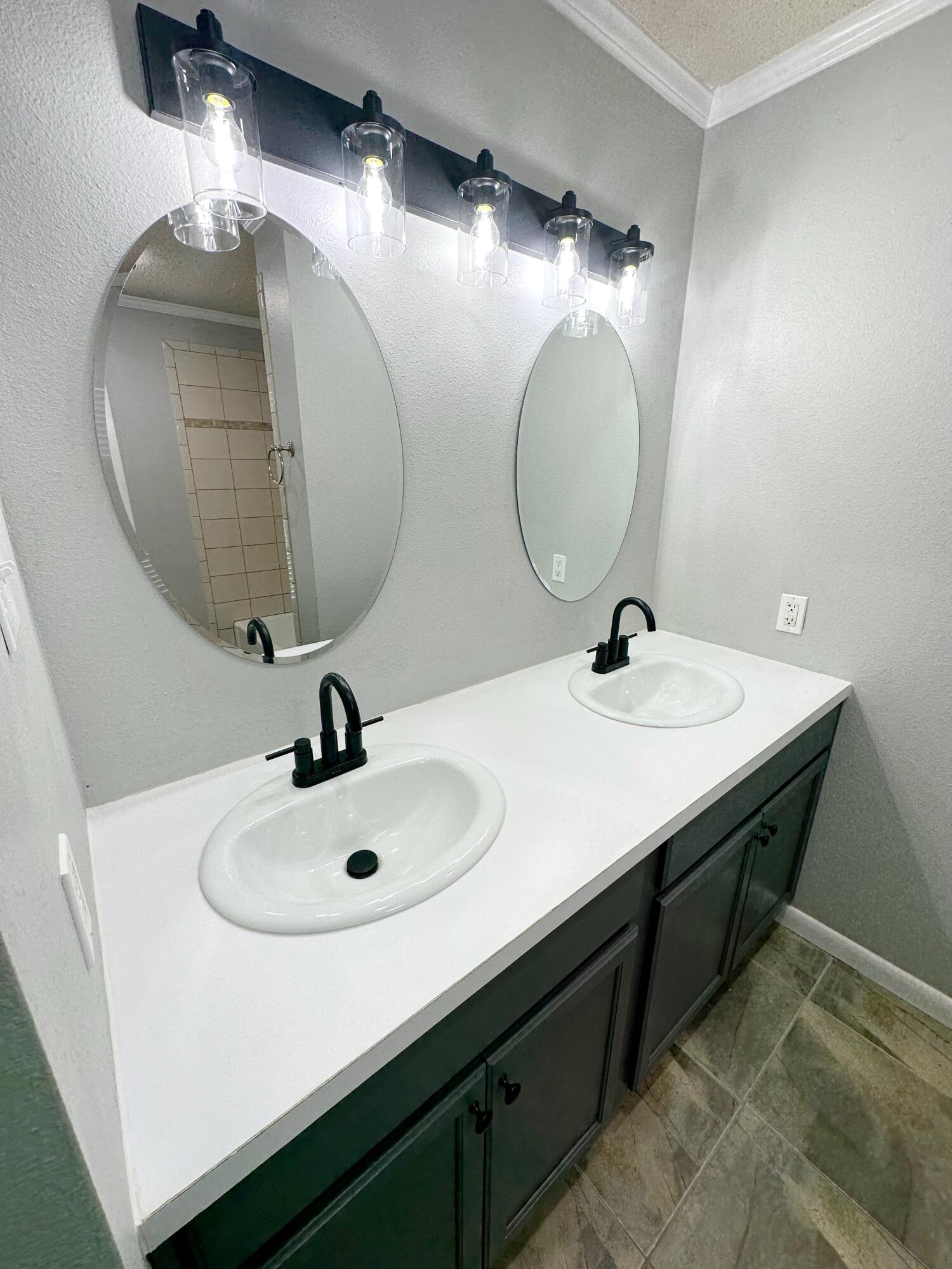 4403 56th Street Lubbock, TX 79414 - Photo 25 of 37 Image 16