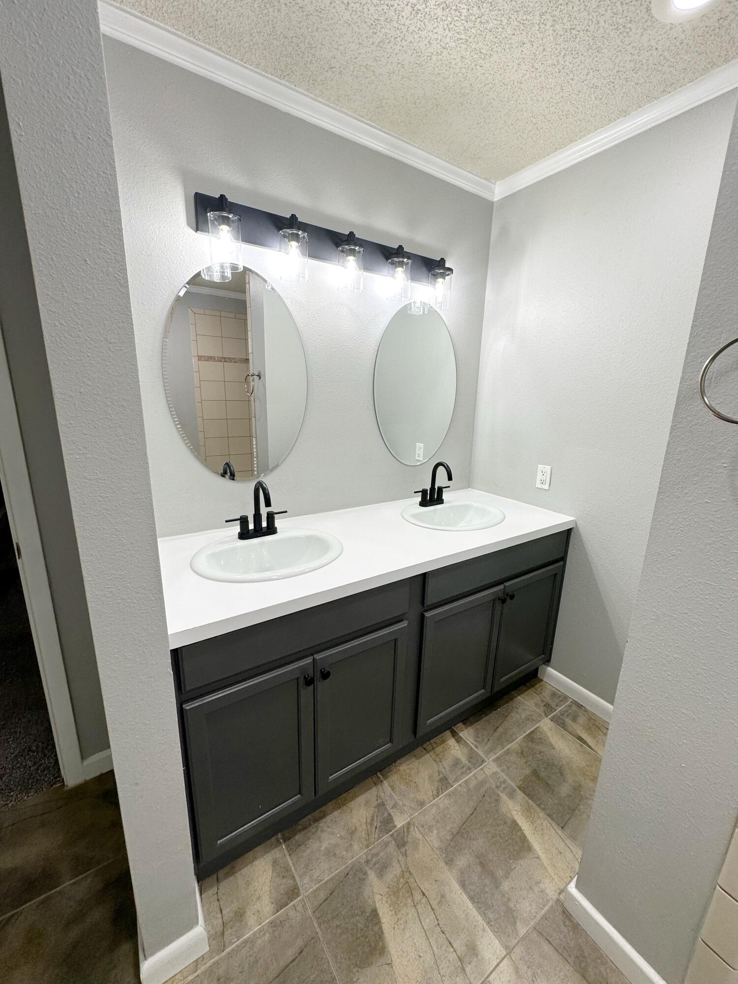 4403 56th Street Lubbock, TX 79414 - Photo 26 of 37 Image 15