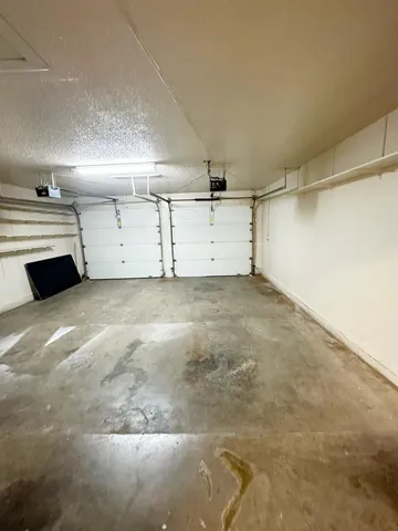 a view of a garage