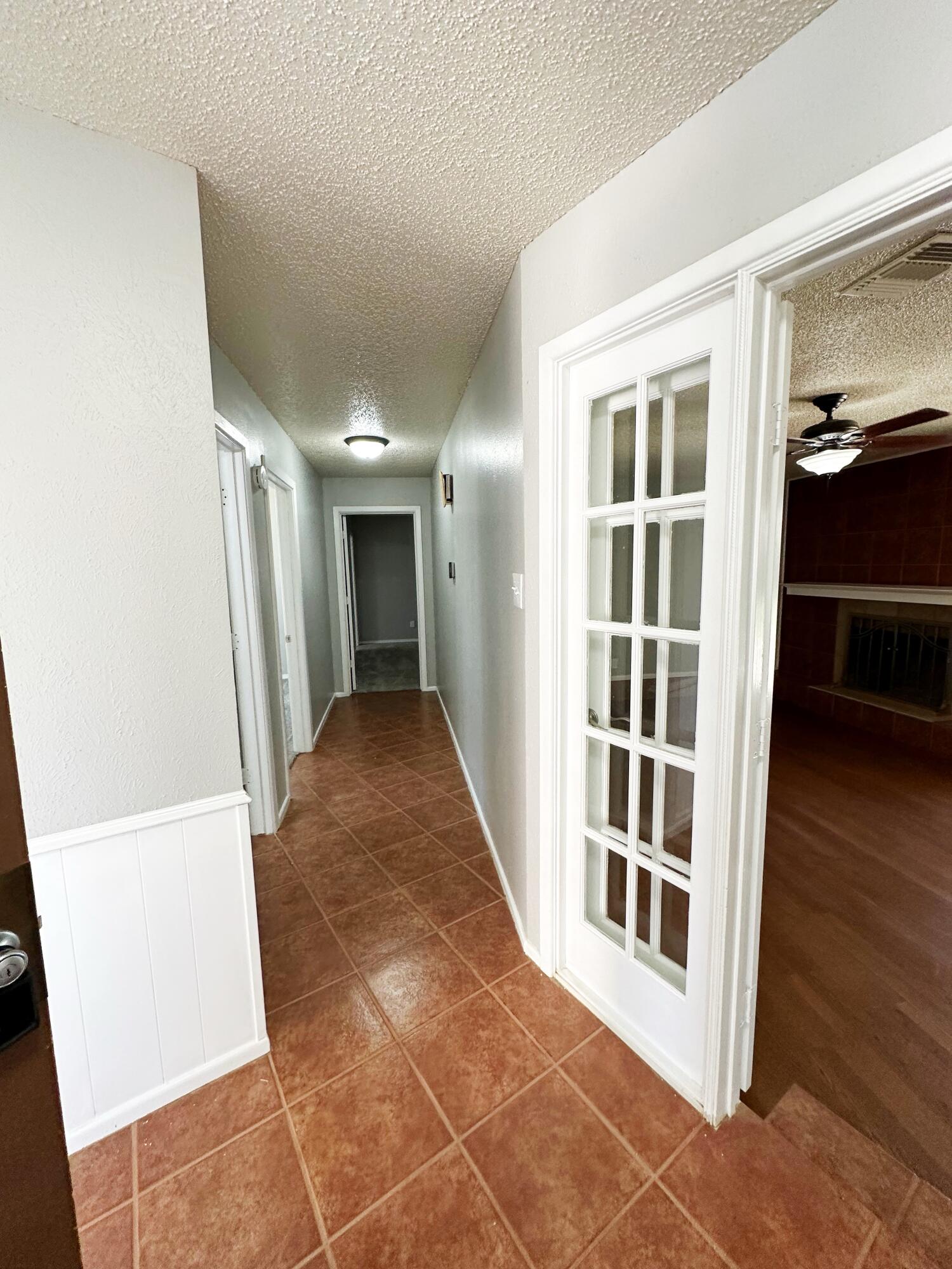 4403 56th Street Lubbock, TX 79414 - Photo 4 of 37 Image 3