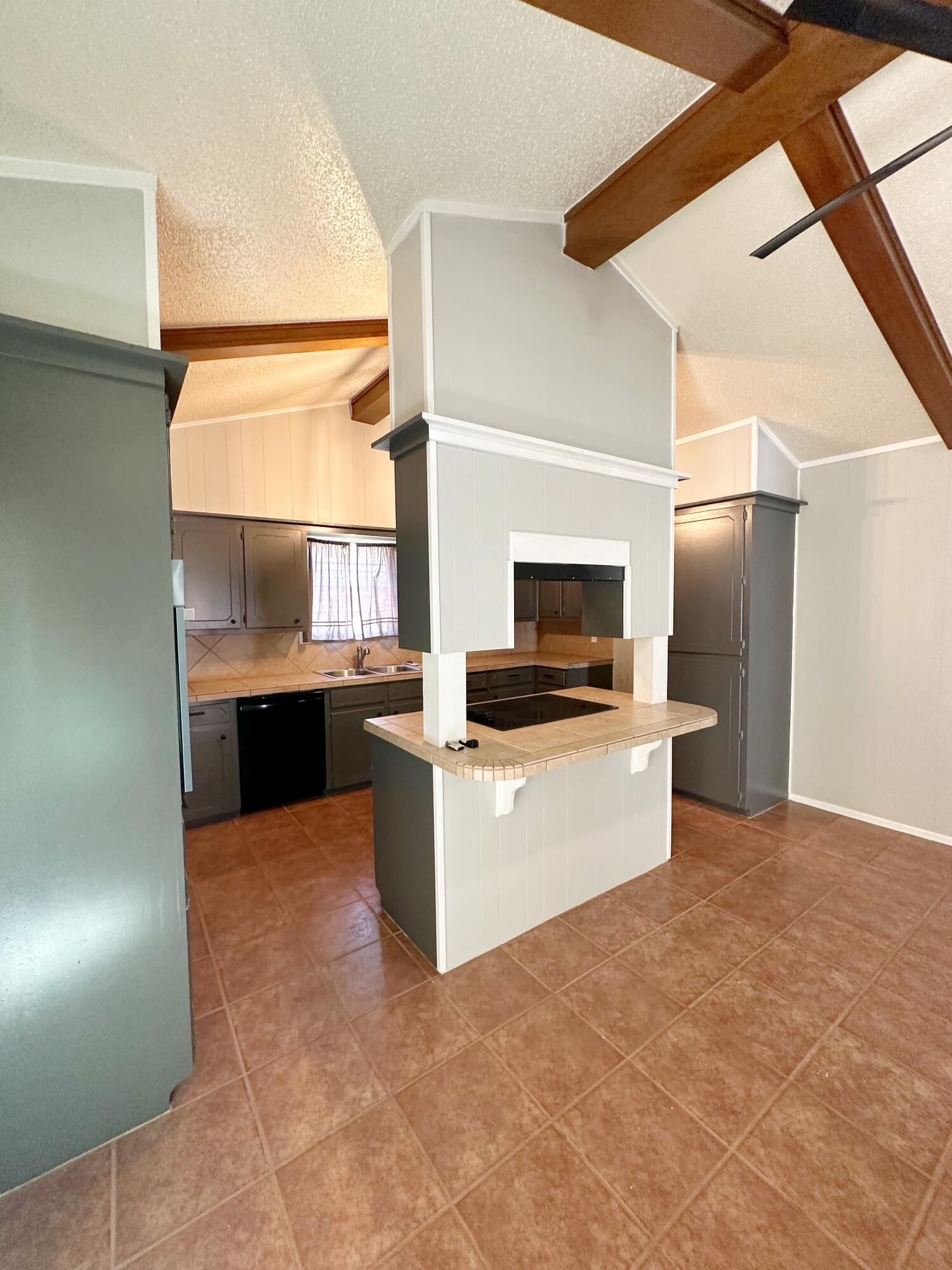 4403 56th Street Lubbock, TX 79414 - Photo 8 of 37 Image 22