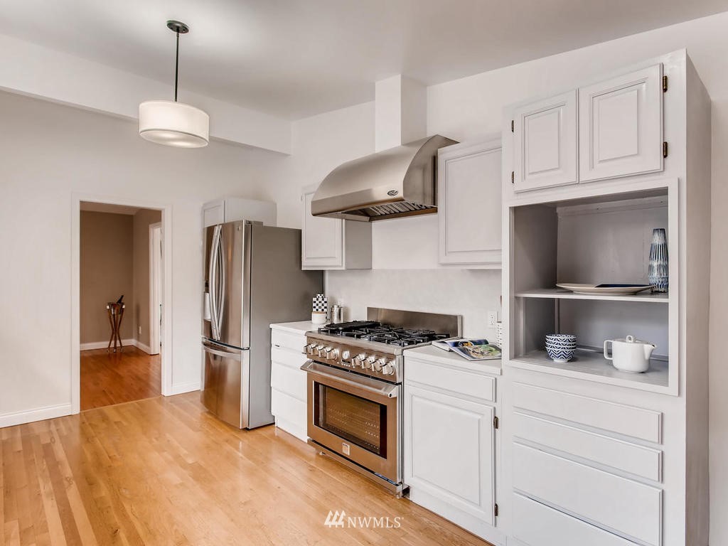 7315 179th Street Southwest Edmonds, WA 98026 - Photo 7 of 24 Gallery Image 7
