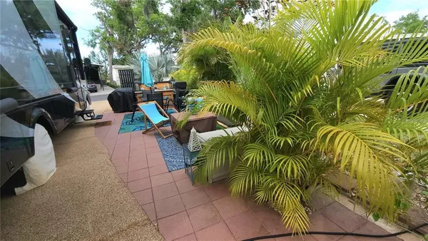 $75,900 | 3300 26th Avenue East, Unit 127, Bradenton, FL 34208