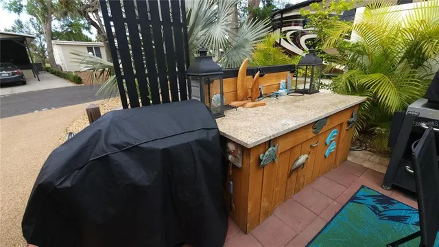 $85,900 | 3300 26th Avenue East, Unit 127, Bradenton, FL 34208