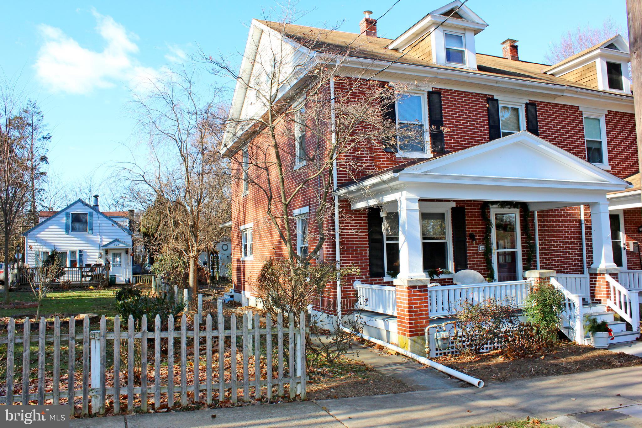 422 Linden Street Lititz, PA 17543 - Photo 1 of 31 Gallery Image 1