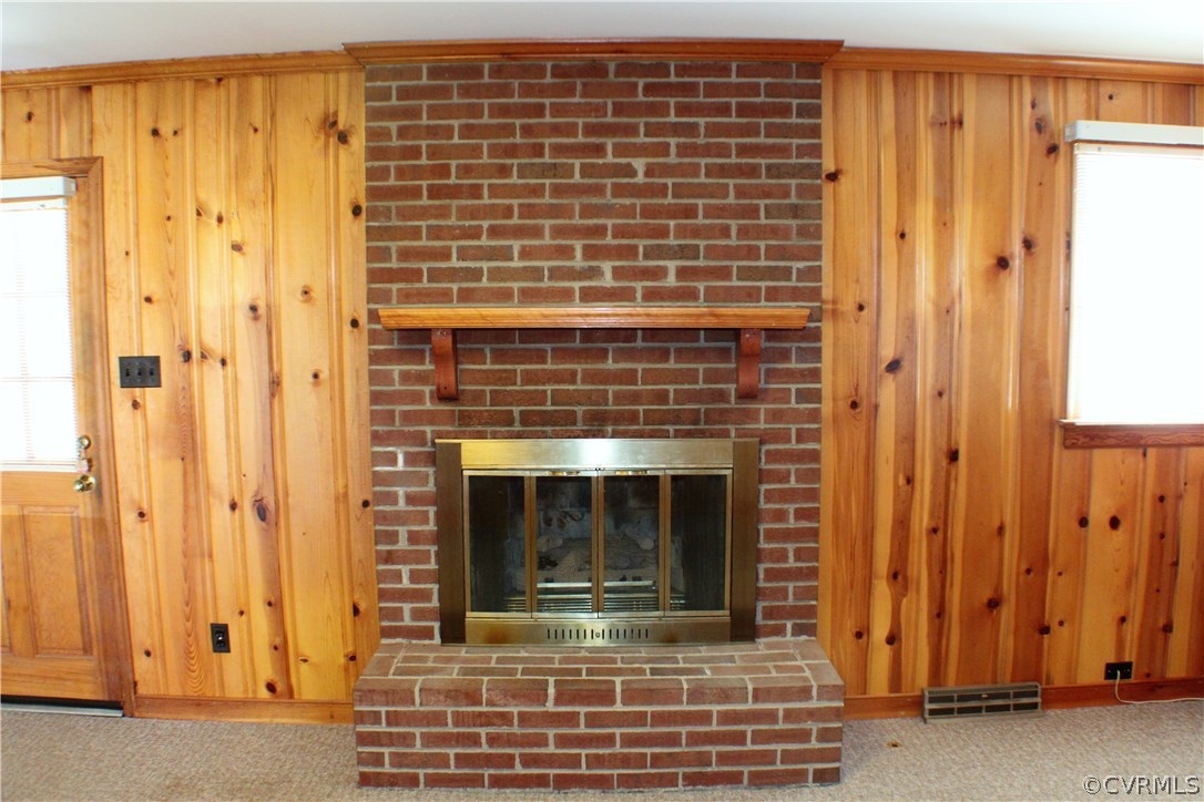 9931 Trebeck Road Chesterfield, VA 23236 - Photo 16 of 43 a view of fireplace