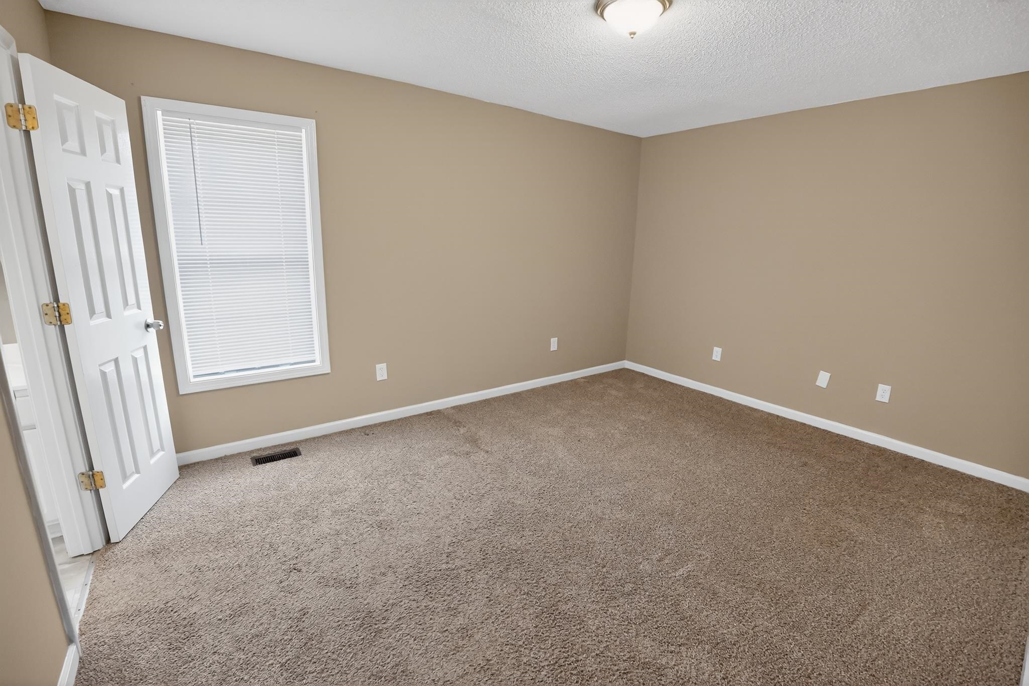 2202 Rolling Green Road Anderson, SC 29621 - Photo 12 of 19