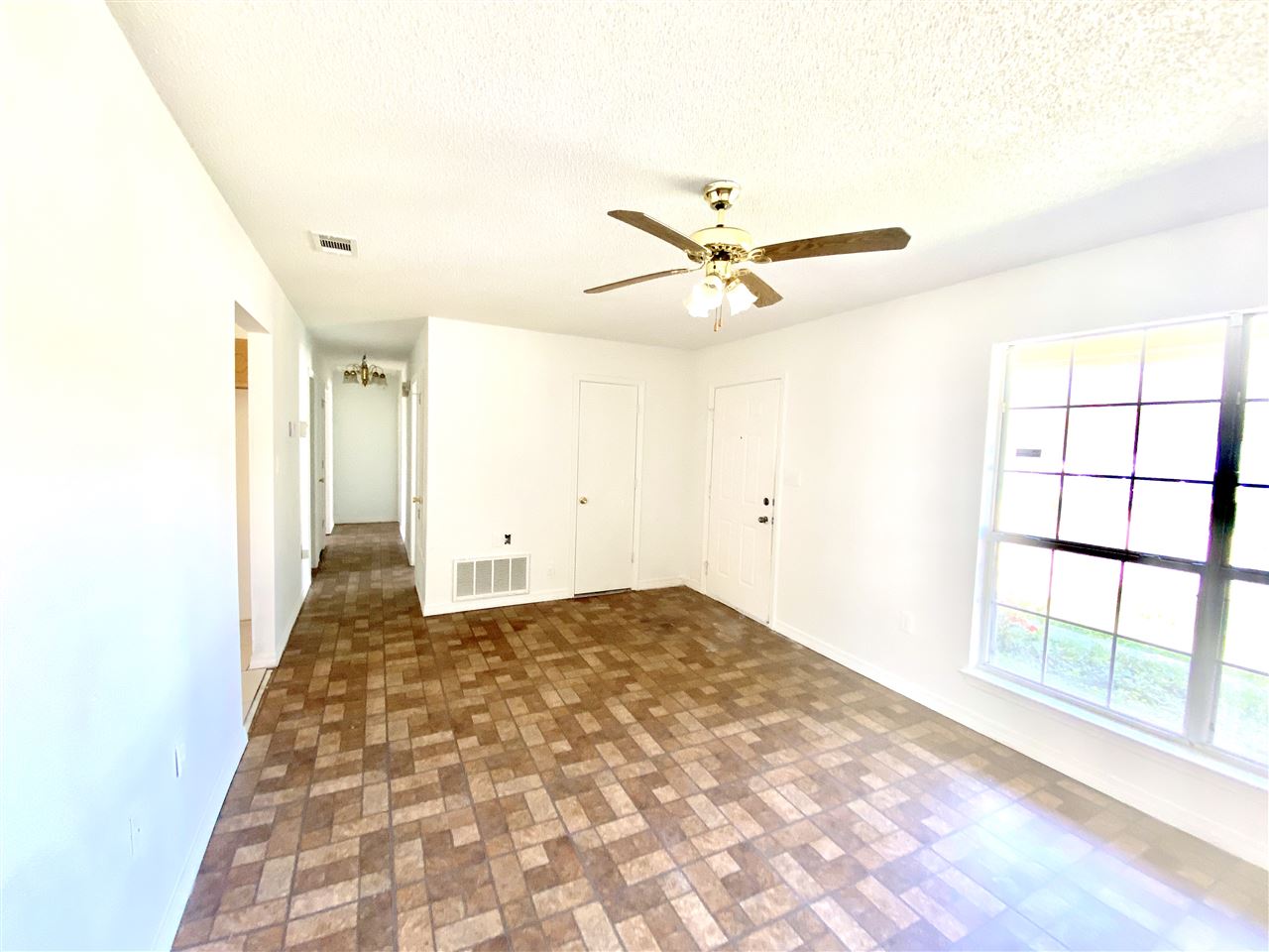 812 Ashland Drive Foley, AL 36535 - Photo 5 of 17