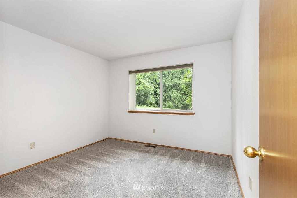 9319 Misery Point Road Northwest Seabeck, WA 98380 - Photo 15 of 25 Gallery Image 15