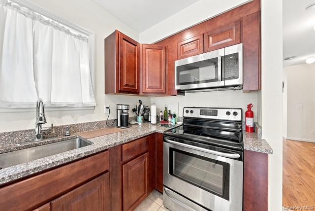 120 East 6th Road Queens, NY 11693 - Photo 15 of 30 Gallery Image 15