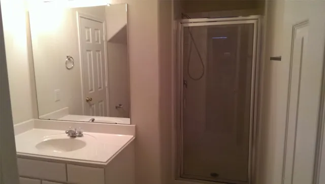 $1,950 | 19531 Hickory Meadow Lane, Houston, TX 77084