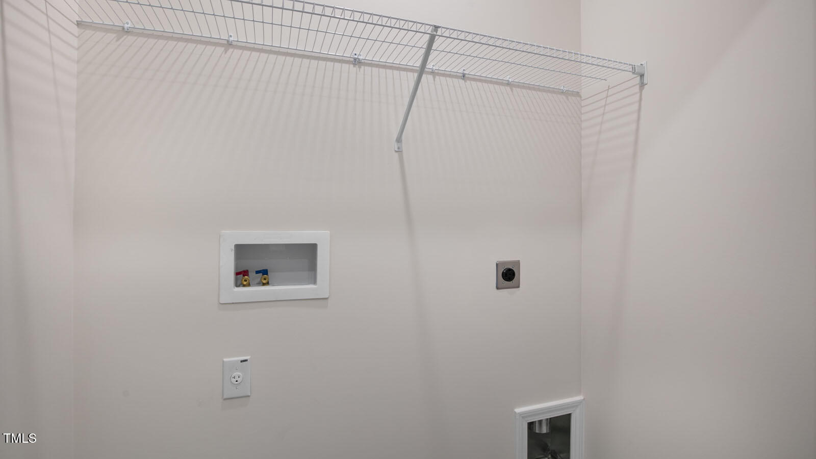 831 Washington Street Fuquay-Varina, NC 27526 - Photo 29 of 34 Laundry Room