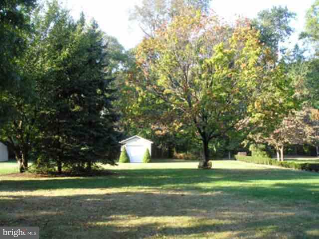 1353 Roush Road Hummelstown, PA 17036 - Photo 8 of 9 Gallery Image 8