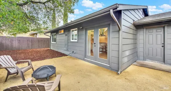 $3,895 | 6610 Oak Leaf Court, Yountville, CA 94599
