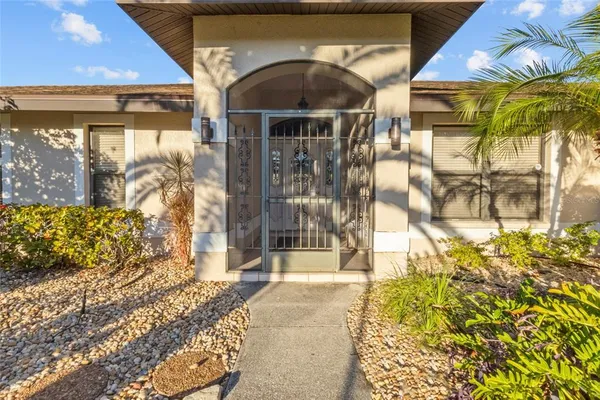 $578,000 | 4219 Presidential Ave Circle East, Bradenton, FL 34203