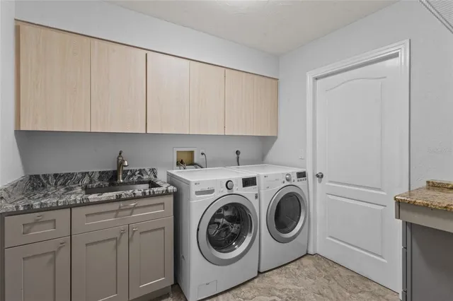 $578,000 | 4219 Presidential Ave Circle East, Bradenton, FL 34203