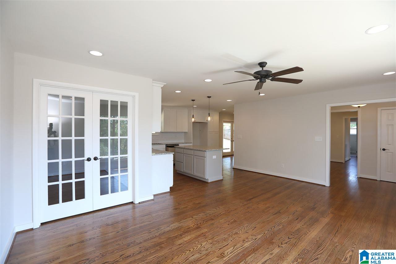 1808 Mission Road Vestavia Hills, AL 35216 - Photo 6 of 33